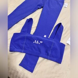 AKT fitness leggings and bra size L